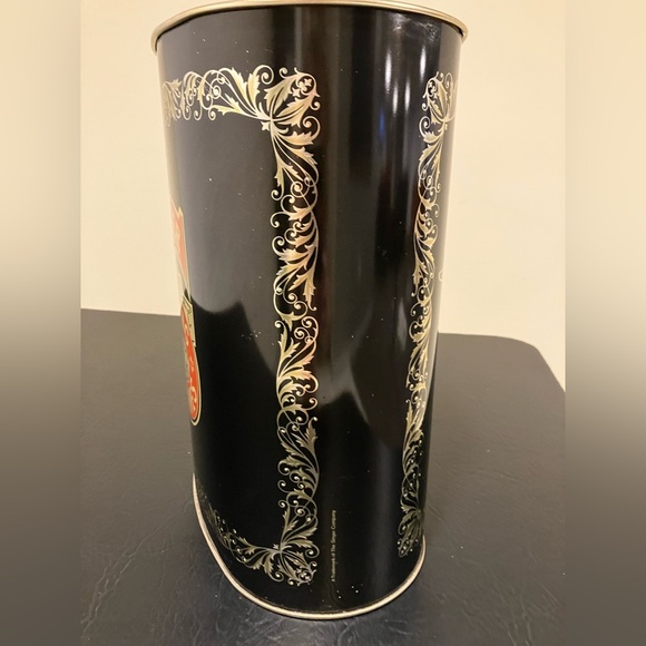 Singer Sewing Machine Metal Waste Basket - Picture 5 of 15